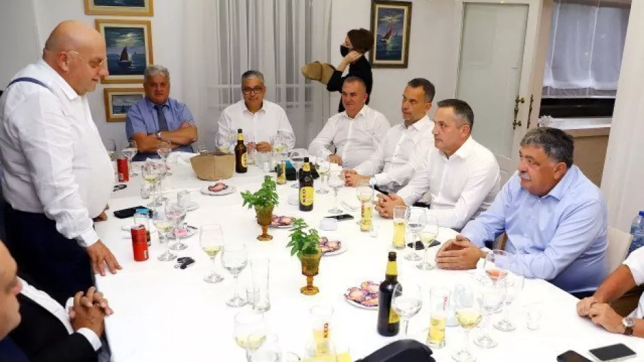 Δεξιωθήκαμε τους Κροάτες (φώτος)