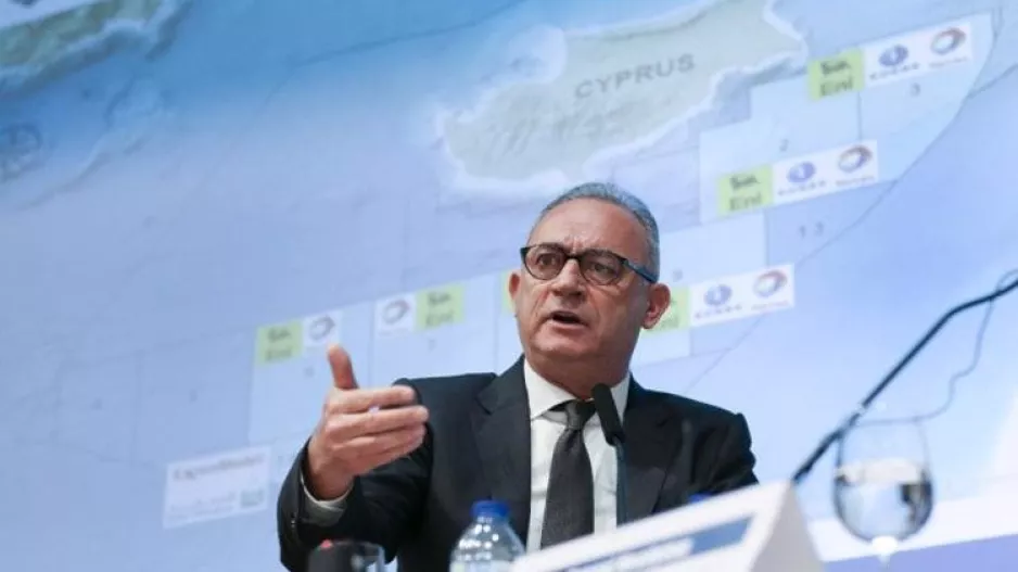 Αβέρωφ/Κούμας
