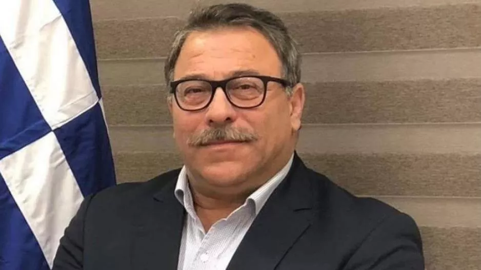 Αποχώρηση και... ανακοίνωση!