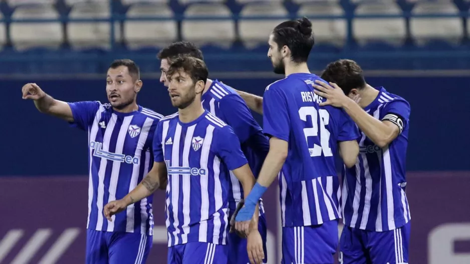 Ανόρθωση: Με Χοφ και Ρουσιά στη Λεμεσό 