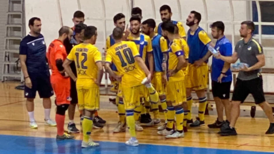 ΑΠΟΕΛ/"Πεντάρα" πάνω στην Ανόρθωση