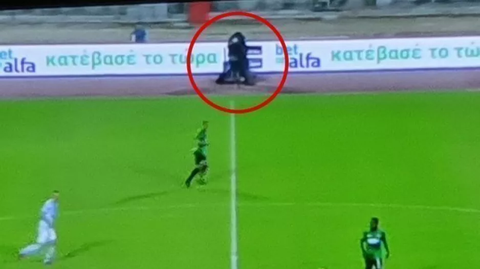 Η... έξτρα κάμερα αντίθετης λήψης