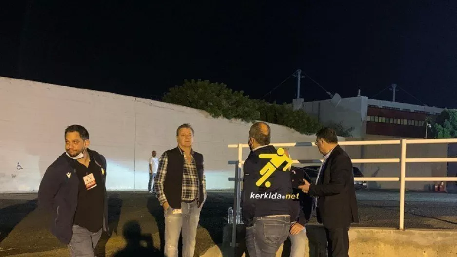 (ΦΩΤΟΣ kerkida) Διοίκηση ΑΠΟΕΛ-Προβληματισμός για την διαιτησία