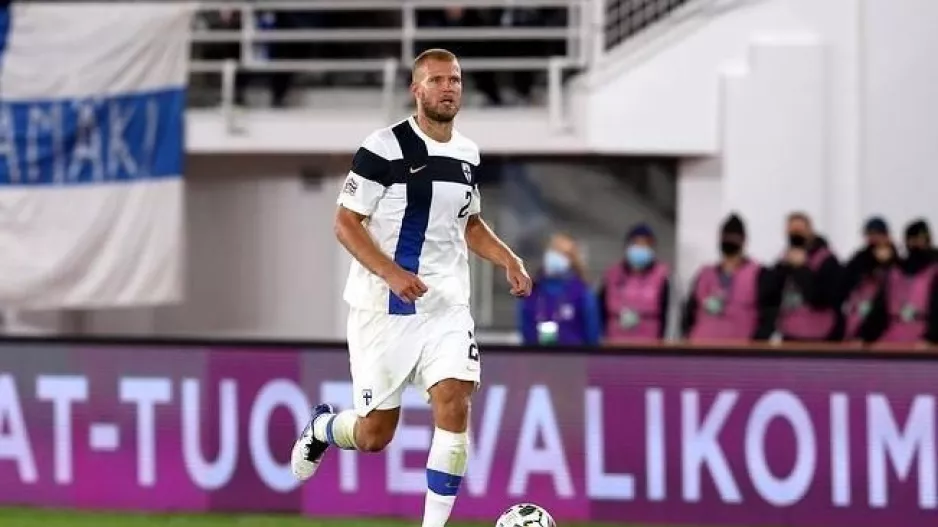 Γυρίζει... μ' ένα 90λεπτο ο Αραγιούρι