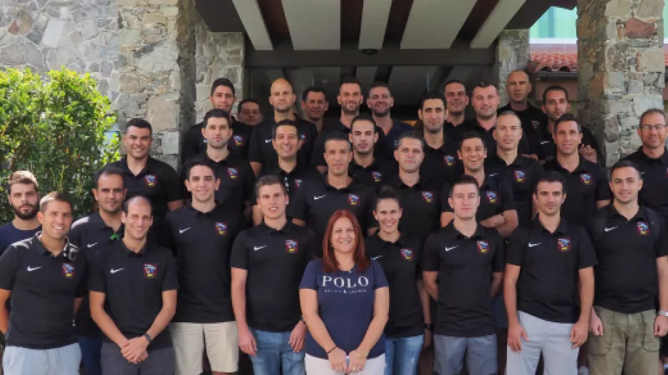ΔΕΝ σφυρίζουν ΑΕΛ