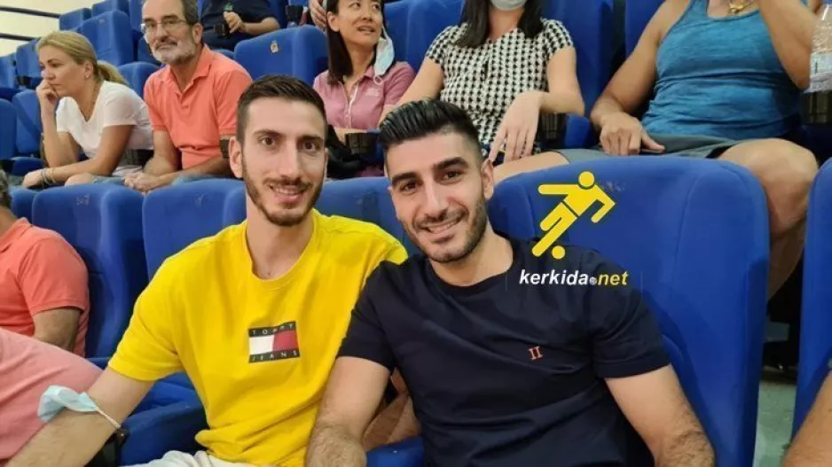 Με Μηνά και Παπαφώτη στο πλευρό της!
