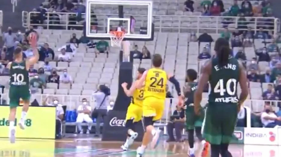 Το τρομερό και… αέρινο buzzer beater του Παπαπέτρου
