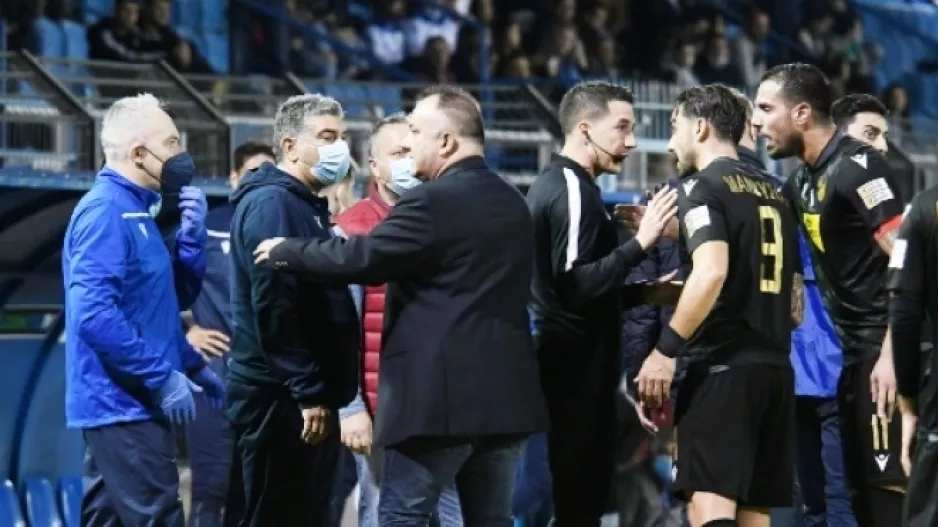 "Περίεργα σφυρίγματα, υπάρχει σκεπτικισμός"