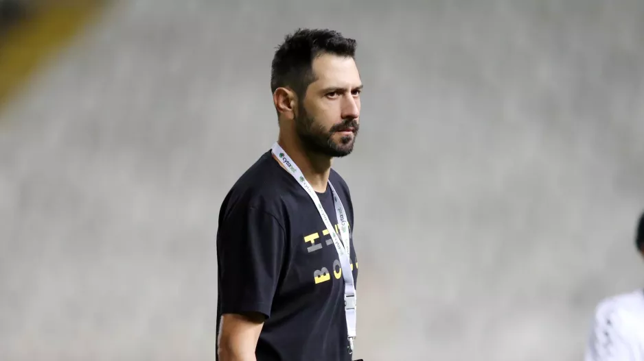 Oι έντεκα "εκλεκτοί" του Πετράκη