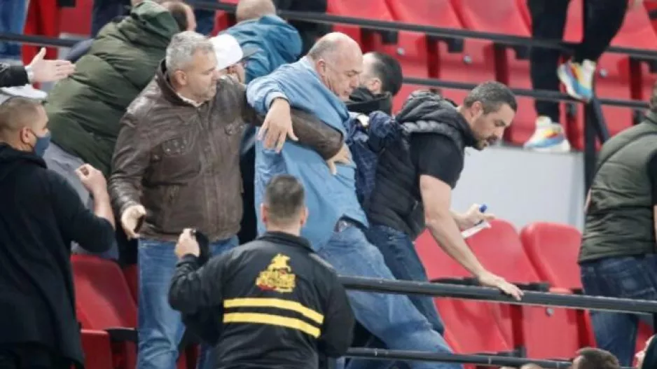 «Η ανακοίνωση βγήκε από τον Super 3 ή τη Θύρα 7;»