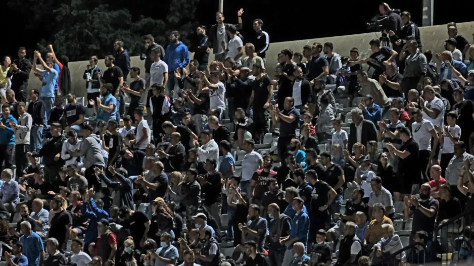 Ραντεβού στις 19:00! 