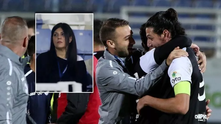 Ειδικά αφιερωμένη... "Στον καλύτερο άνθρωπο"