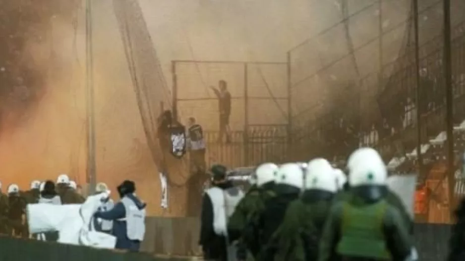 Στον εισαγγελέα οι τέσσερις συλληφθέντες για τα επεισόδια στην Τούμπα