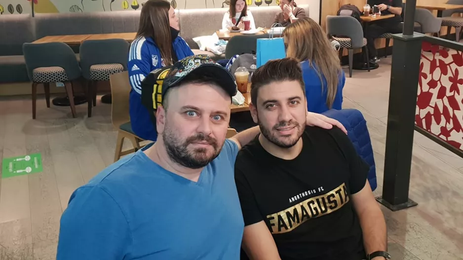 Χαμόγελο... διπλού!