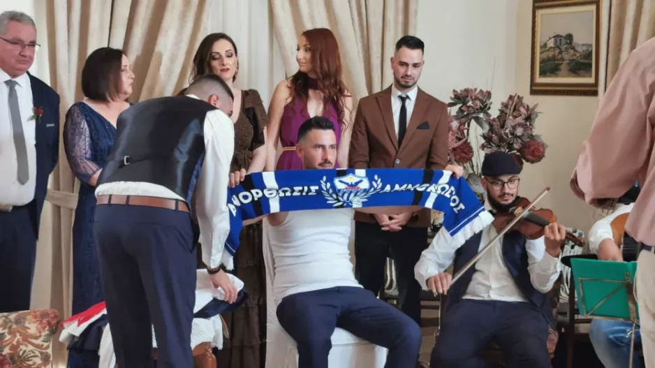Γάμος με "άρωμα" Ανόρθωση 