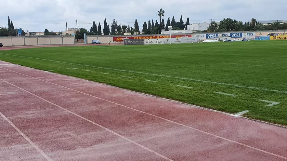 ΕΝΠ-Αλκή: Σταμάτησε η βροχόπτωση, χαλί ο αγωνιστικός χώρος (φώτος)