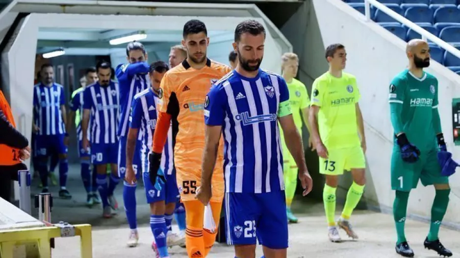 Νέος... αρχηγός/ΑΝΟ
