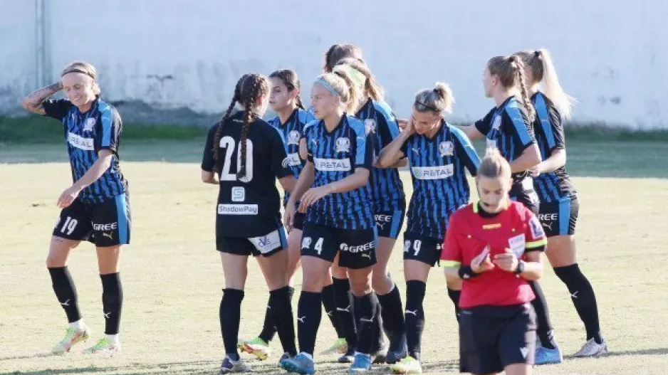 Στις Apollon Ladies το Super Cup! (φώτος)
