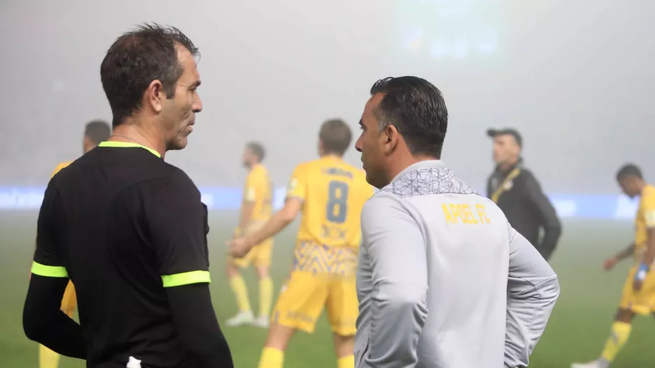 Ψηλός... με Σωφρόνη