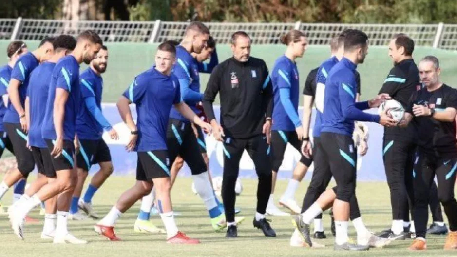 «Πρώτη» χωρίς Μπακασέτα