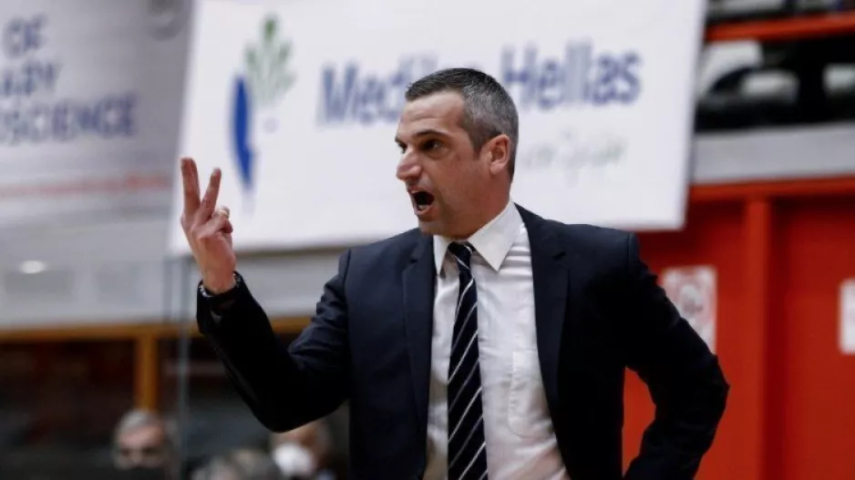 Τέλος ο Παπανικολόπουλος