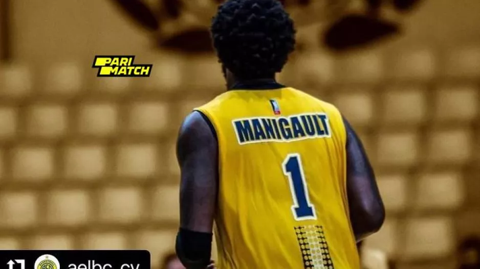 Ευχές για ταχεία ανάρρωση στον Corey Manigault