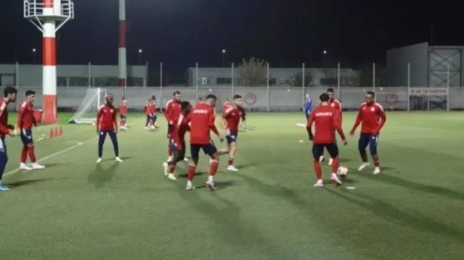 «Μπήκε» με την ομάδα ο Μπουχαλάκης