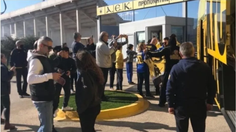 Κόσμος στο προπονητικό ενόψει ντέρμπι! 