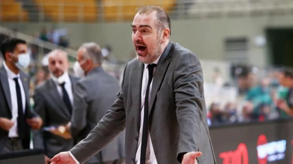 «Έχουμε πρόβλημα με Ανγκόλα, θα βελτιωθούμε στη συνέχεια»