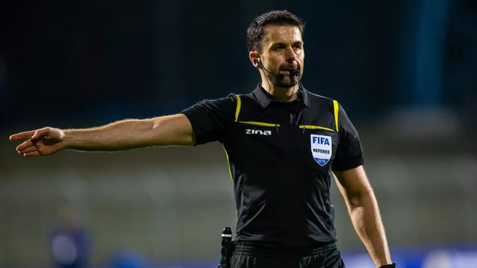 Θα μας σφυρίξει ο Daniel Stefanski