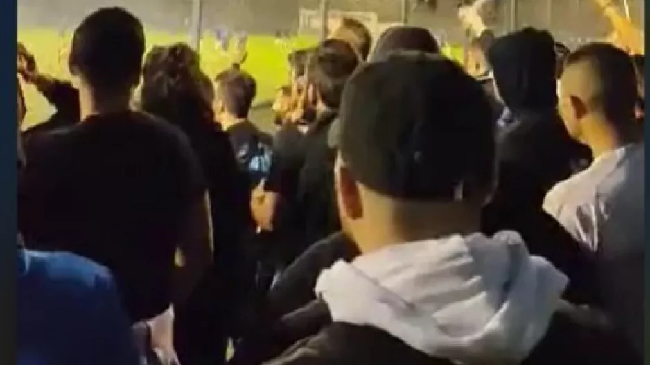 Κολόσσι για ντόπες οι Απολλωνίστες!