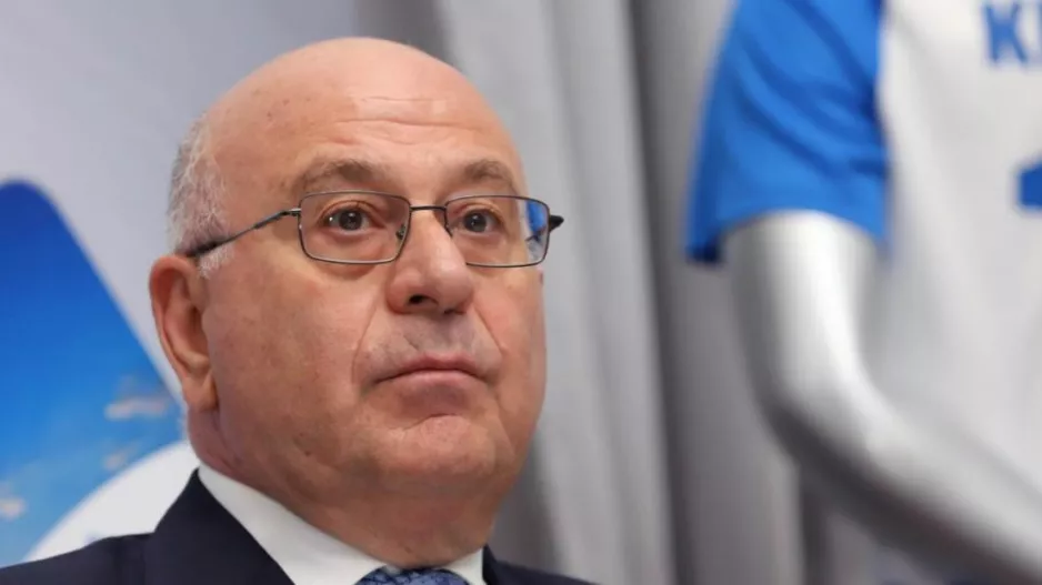 Πουλλαϊδης σε κόσμο: "Όλοι μαζί να σπρώξουμε την ομάδα στην κορυφή"