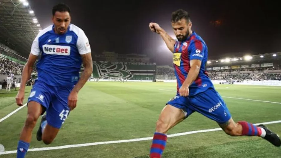 Πίρσμαν και Φεράρι στη λίστα για αριστερό μπακ 