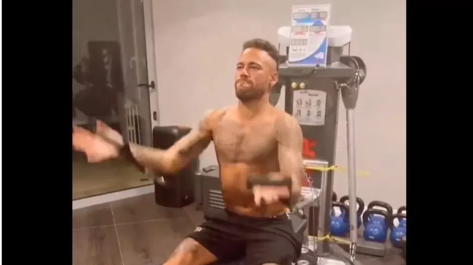 Λιώνει στο gym!