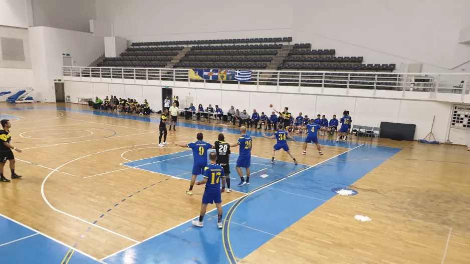 "Κλείδωσε" τριάδα το ΑΠΟΕΛ