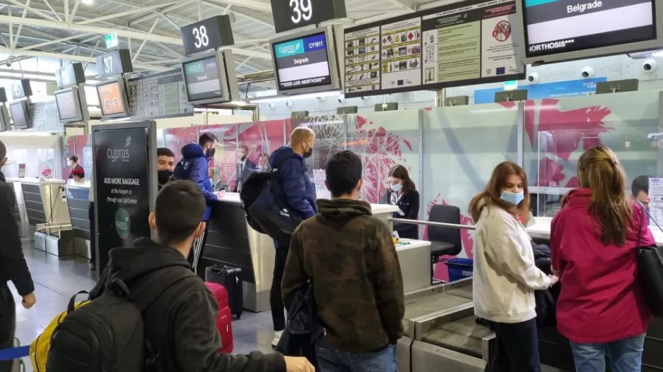 Check-in/ANO (φώτος)