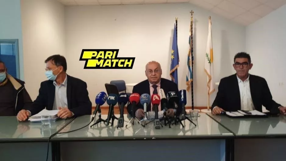 (ΔΙΑΣΚΕΨΗ ΤΣΙΡΕΙΟΥ) "Γίνεται σαμποτάζ, σήμερα δέχτηκα τηλέφωνο από το Προεδρικό..."