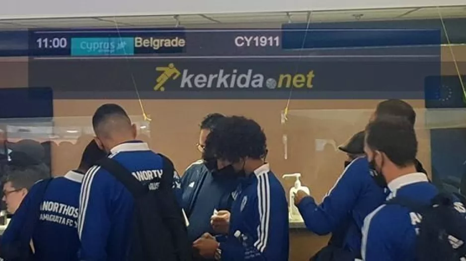 (Φώτο Αεροδρόμιο) Περιμένει... Ανόρθωση