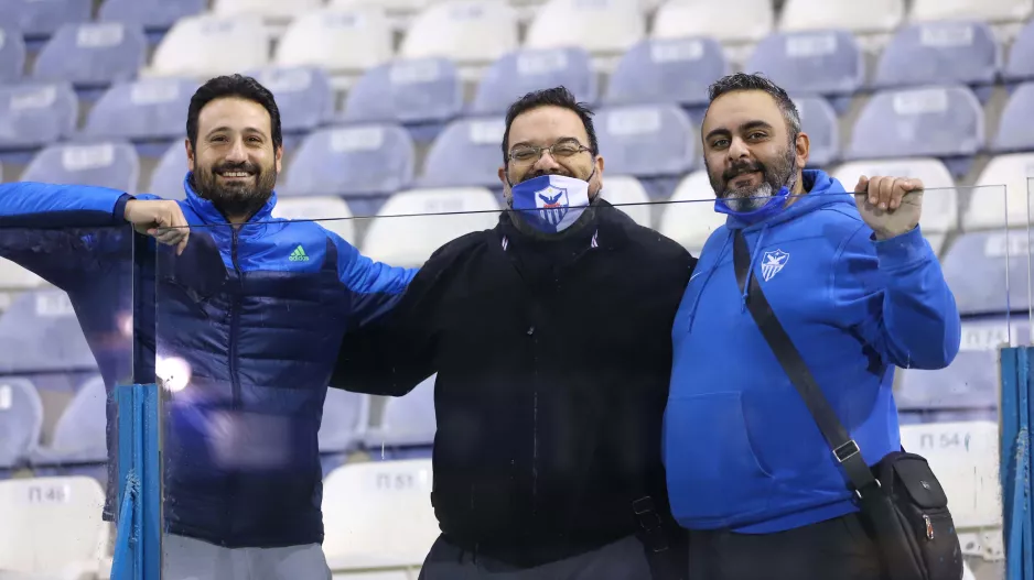 Κώστας / Πρυτανείο