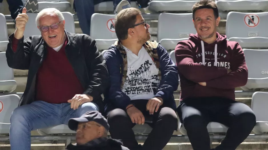 Χάρηκαν 