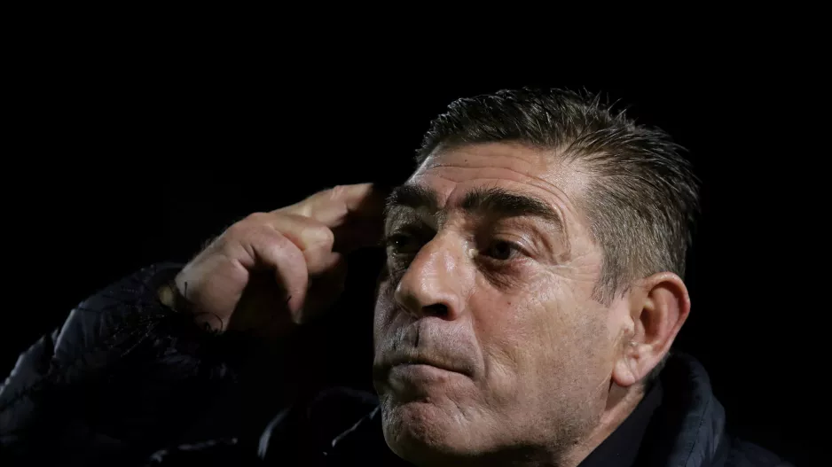Στο μυαλό.../ΑΕΛ