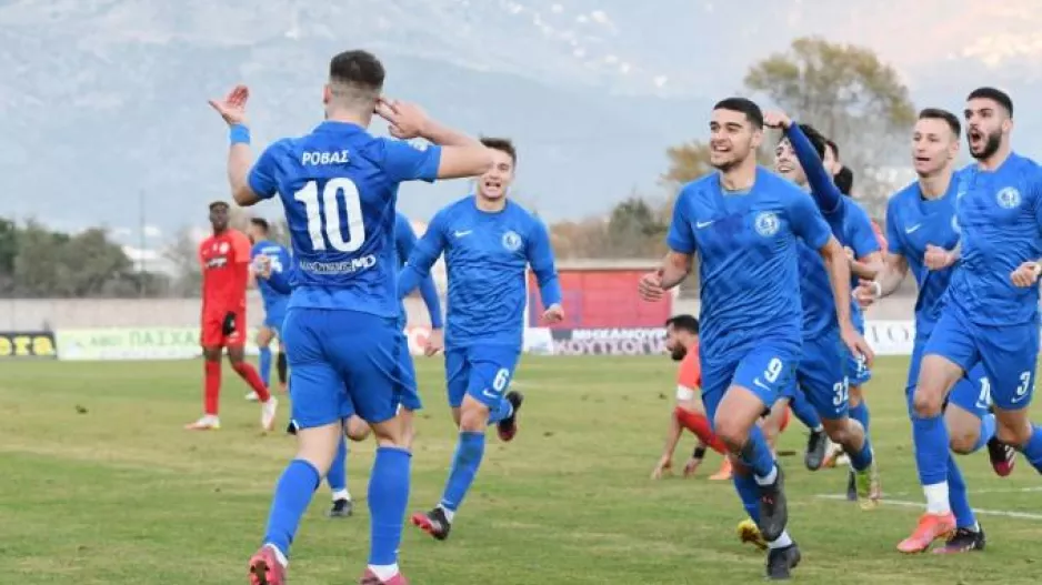 Απίθανο γκολ με ψαλιδάκι στο 90' (βίντεο)