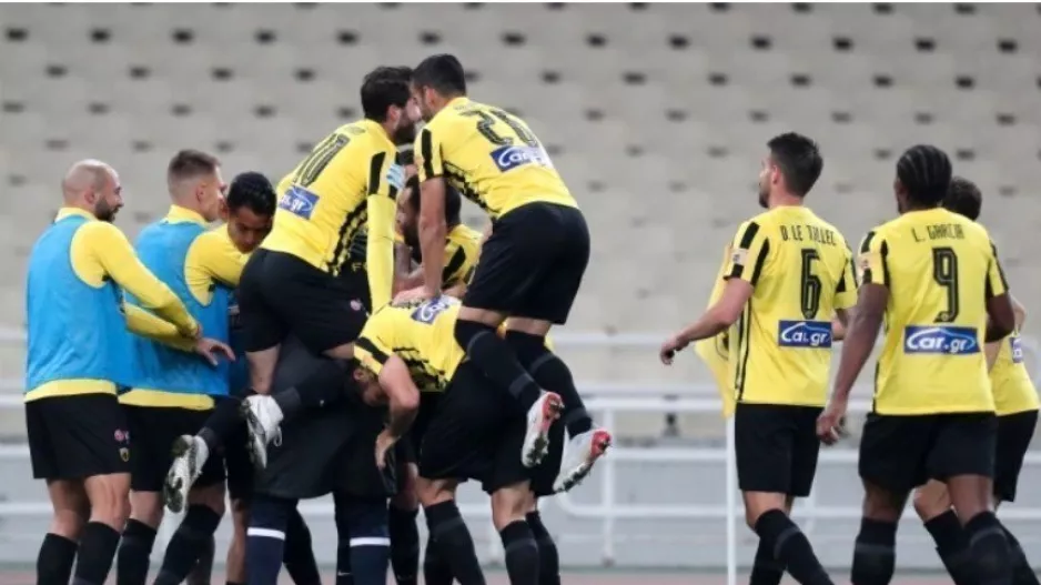 Τεσσάρα η ΑΕΚ/ 90λεπτο ο Αρτυματάς 