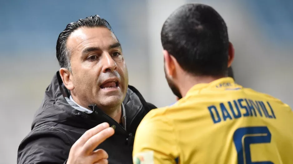 Ατάκα... Σωφρόνη: "Kάποια ομάδα θα το πληρώσει..."