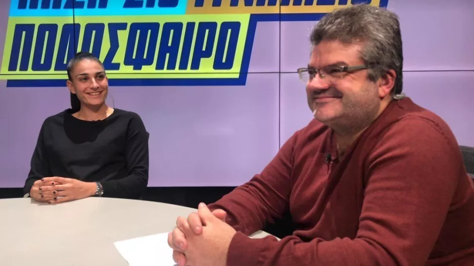 Ωραίο... στο φινάλε: "Θα ανέβει η Καρμιώτισσα;" / "Θέλω να κοιμάμαι ήσυχα"!
