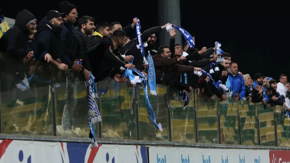 Πρόστιμο σε Πάφο για ζημιές των οπαδών της