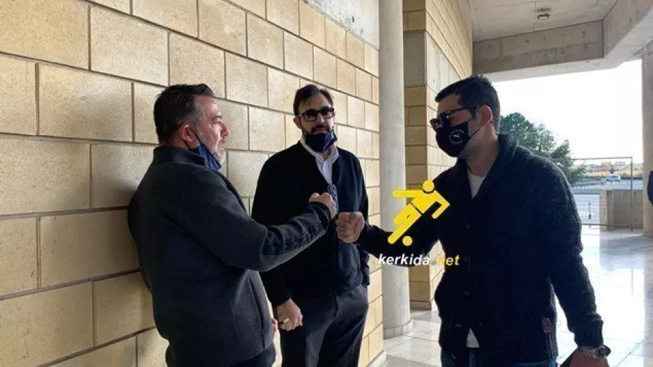 Με... γροθιές ΑΠΟΕΛ-Απόλλων υπό το βλέμμα Εθνικού!