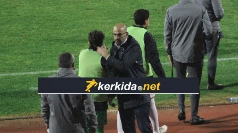 Συνεχάρη τον καθένα ξεχωριστά ο Μπαντία/Φώτος kerkida.net