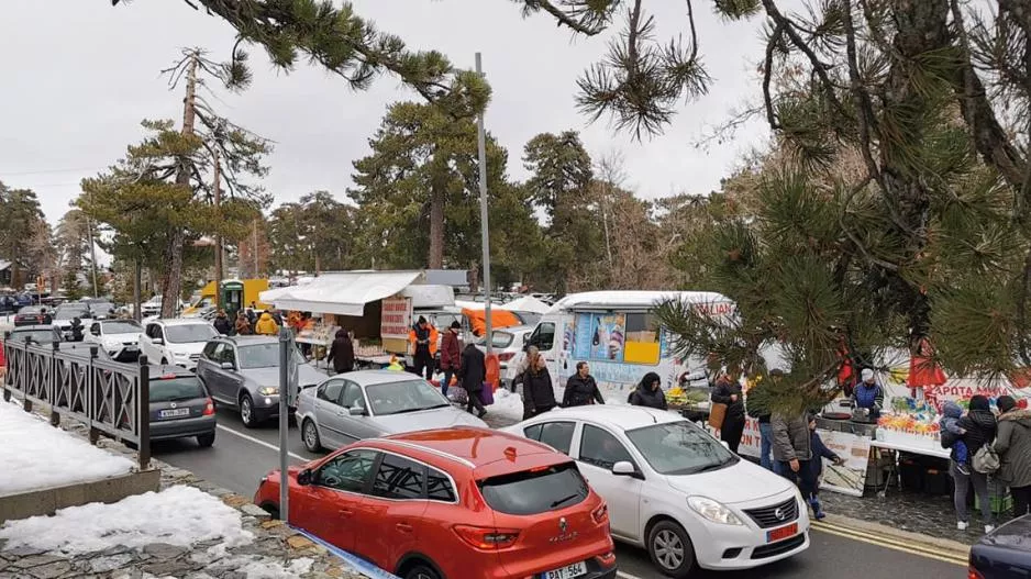 Χαμός στους δρόμους που οδηγούν στο Τρόοδος! (φώτος)