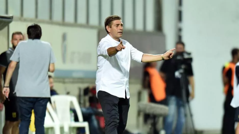 Νο1 (ΑΕΛ)